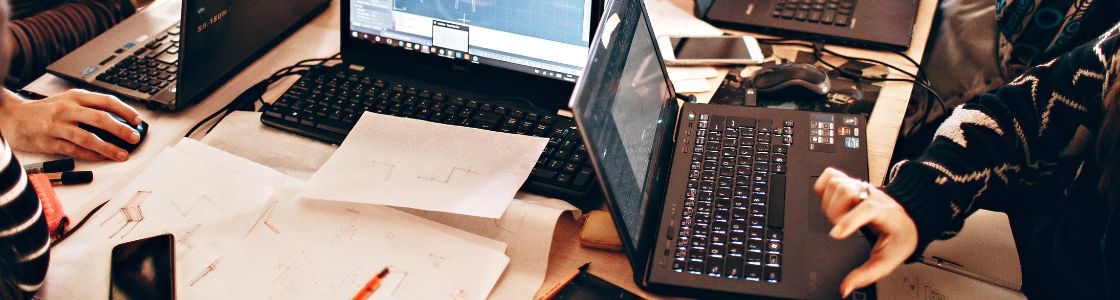 Terceirização de TI em Curitiba: Vale a Pena para Empresas em 2026?